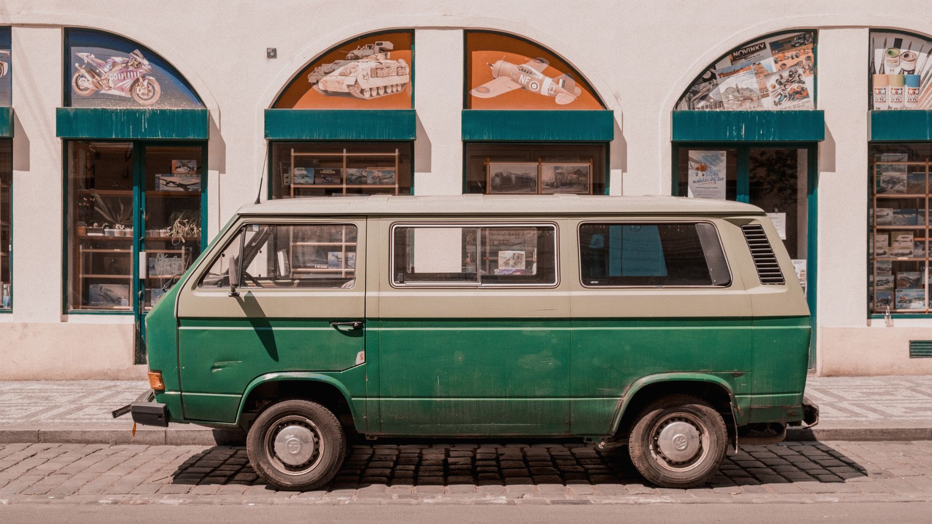 Sold Out and Still Losing Money: The Real Math of Mid-Tier Touring