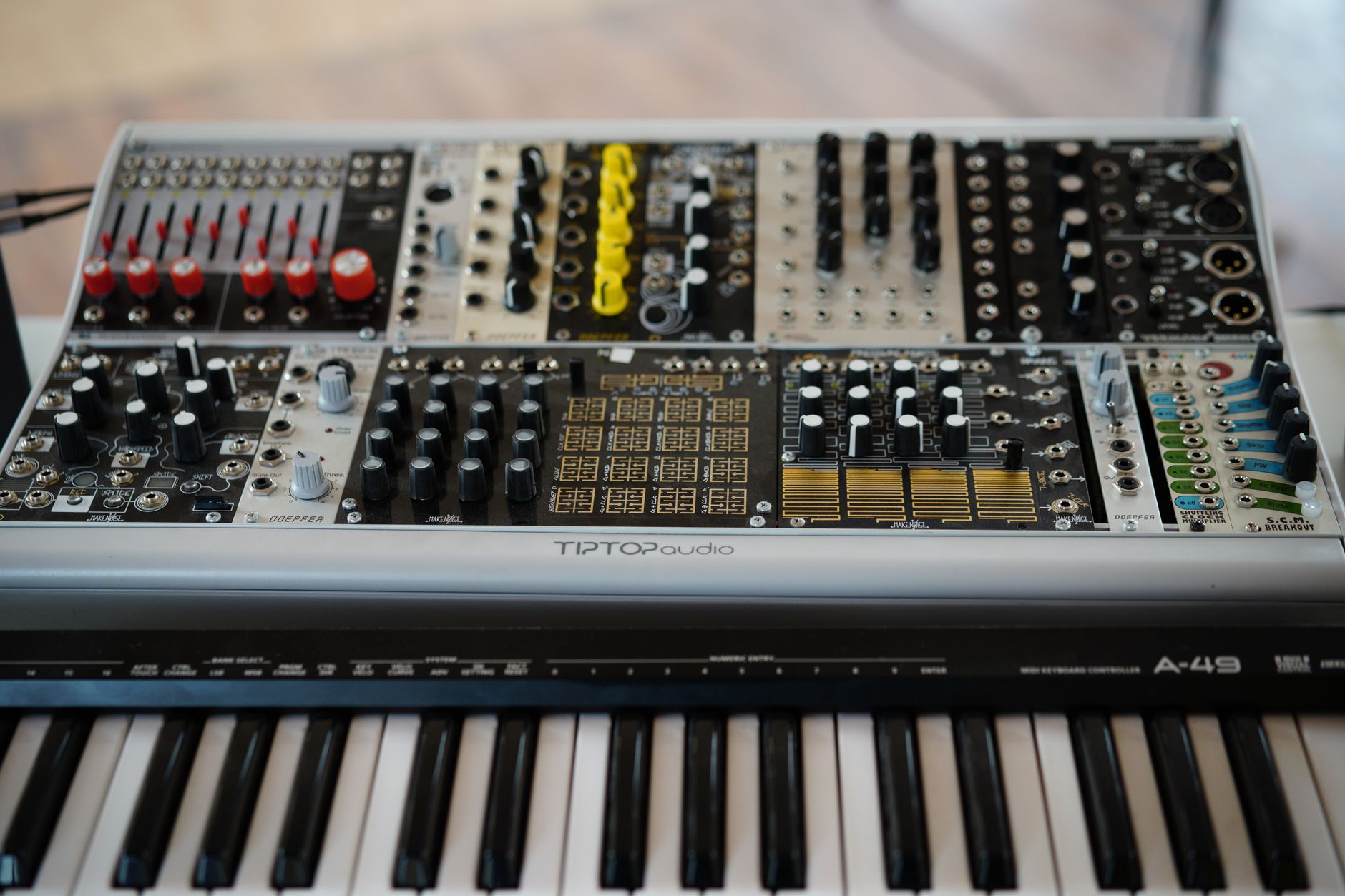 Inside the Analog Synth Revival Reshaping Electronic Music Studios